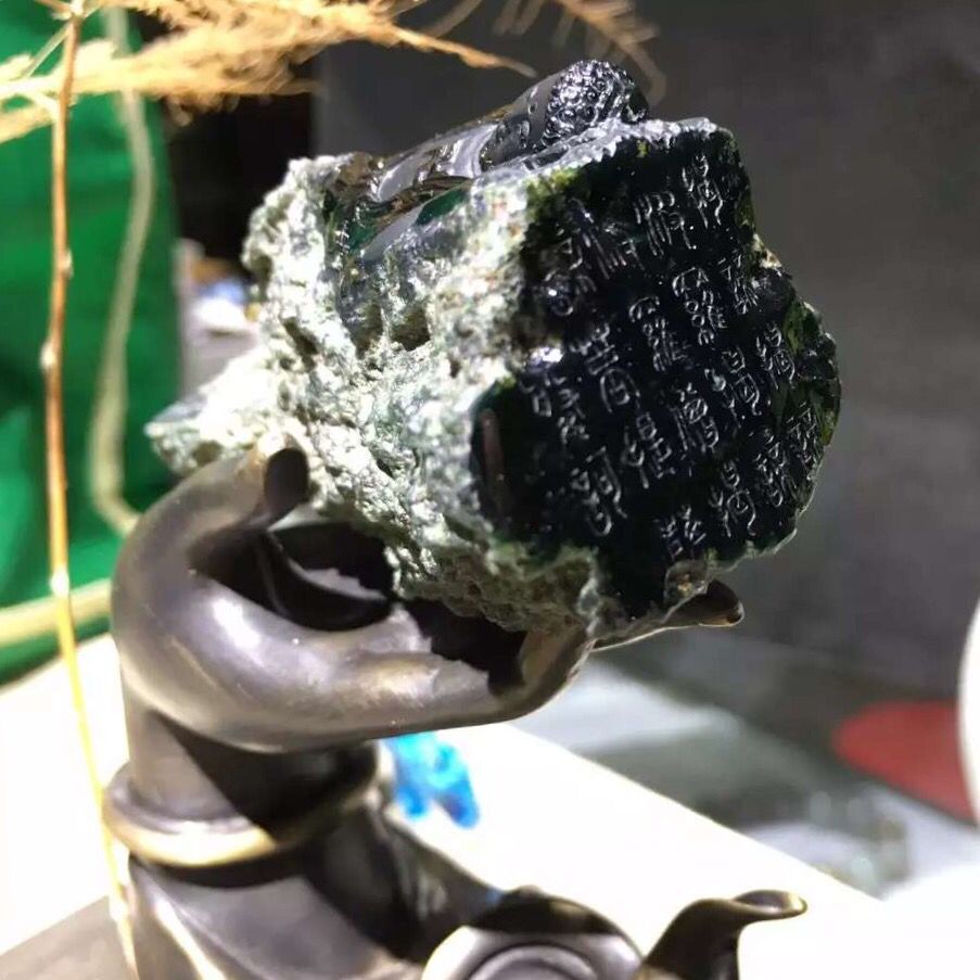 墨翠观音摆件