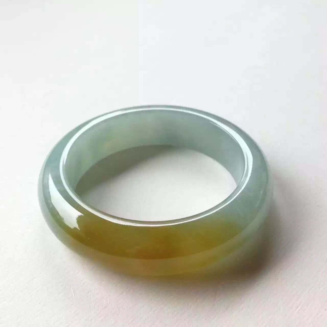 天然A货翡翠 水润黄翡正圈翡翠手镯