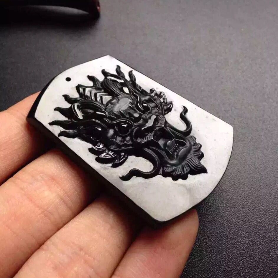 天然A货翡翠 墨翠龙牌