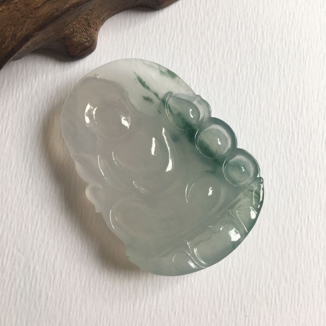 天然A货翡翠 冰种飘蓝花观音